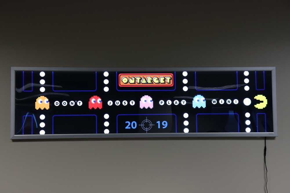OnTarget 2019 Kickoff LED lightbox WEB
